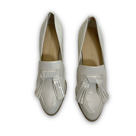 Marc Fischer Phylicia 2 Faux Patent Leather white Oxford Heel - Picture 3 of 6